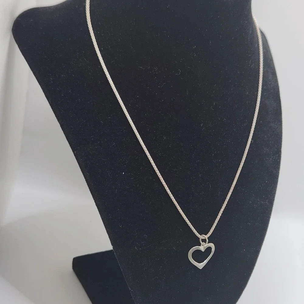 Vintage Italy 925 Sterling Silver Open Heart Pendant Popcorn Chain Necklace 15
